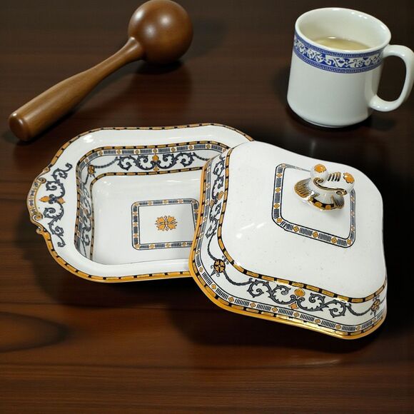 Ridgways “Classic” Gray & Mustard Scroll Covered Casserole Dish England RARE - Picture 2 of 14